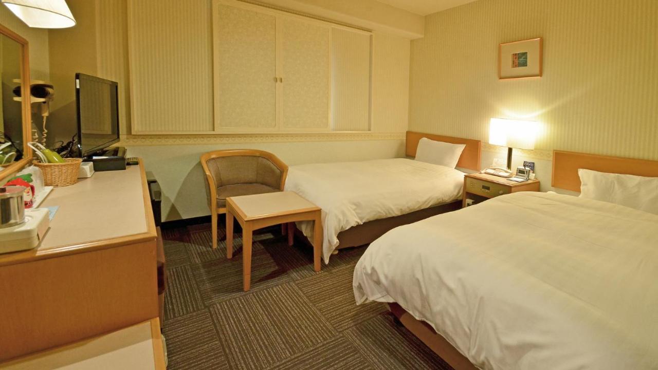 Omura Central Hotel Ngoại thất bức ảnh